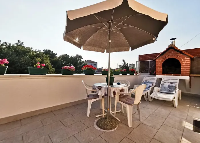 Da Vinko Beach Apartments